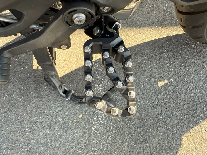 AltRider Adventure X Foot Pegs for the BMW R 1300 / 1250 / 1200 GS/GSA